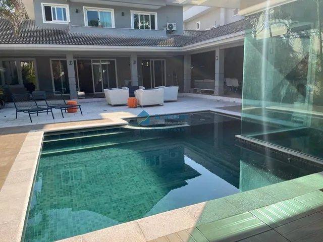 Imagem 5: Casa para locação no Condomínio Quintas do Rio - Barra da Tijuca, com 6 Quartos, 4