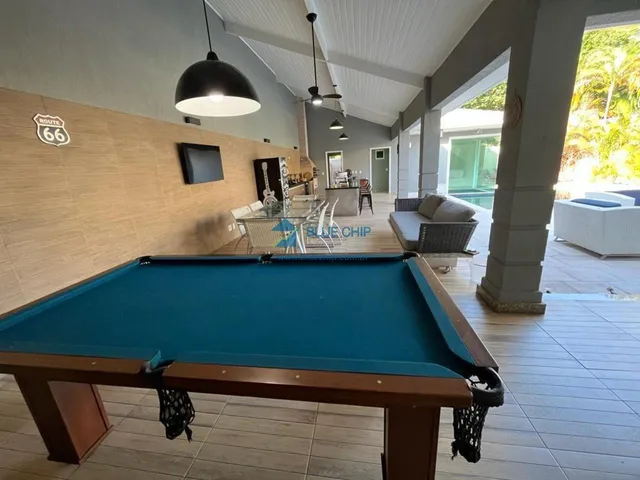 Imagem 13: Casa à Venda no Condomínio Quintas do Rio - Barra da Tijuca, com 6 Quartos, 4 suítes