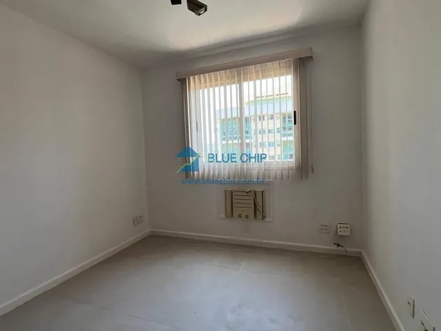 Imagem 3: Apartamento à venda no Condomínio Mundo Novo - Barra da Tijuca, com 84m² e 02 quartos
