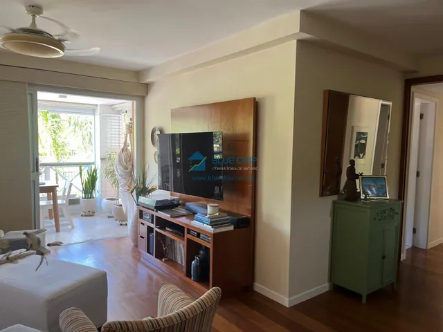 Imagem 15: Apartamento à Venda no Condomínio Bourbon - Barra da Tijuca, com 3 Quartos por