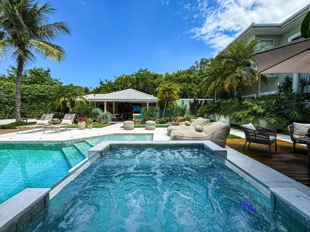 Imagem: Casa à Venda na Barra da Tijuca com 1.300m²