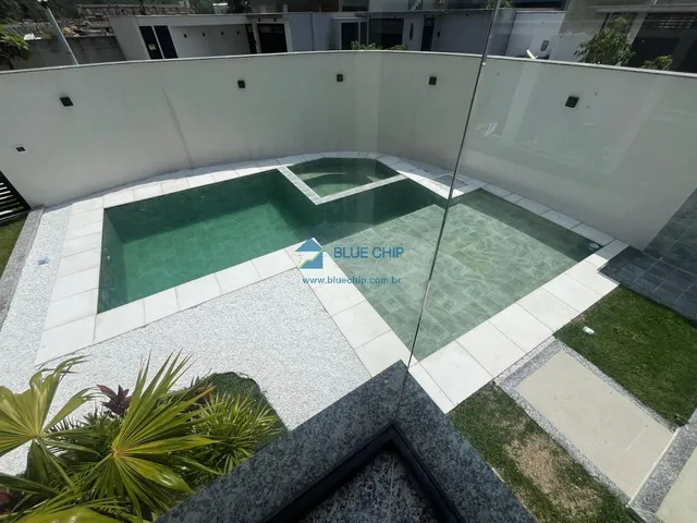 Imagem 12: Casa à Venda no Condomínio Dream Garden II - Vargem Pequena com 240m² por