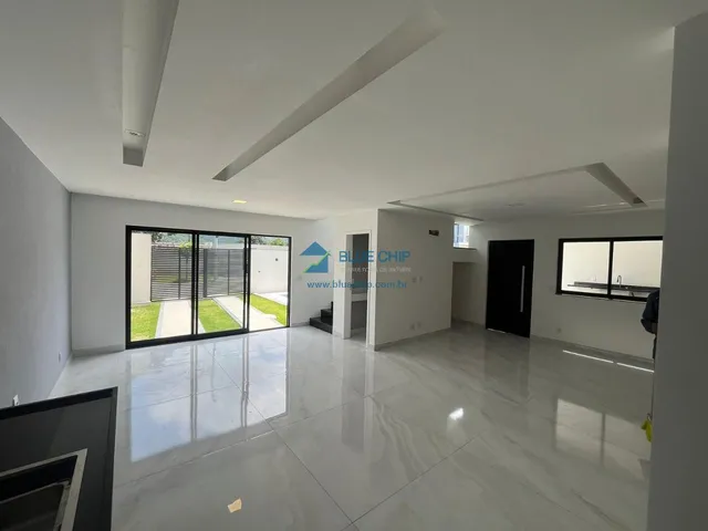 Imagem 11: Casa à Venda no Condomínio Dream Garden II - Vargem Pequena com 240m² por