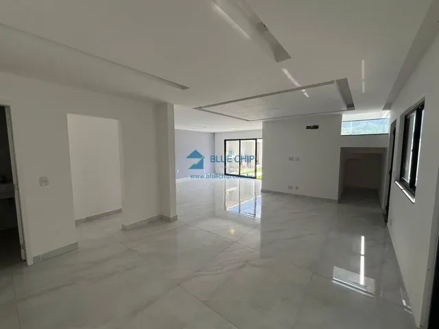 Imagem 13: Casa à Venda no Condomínio Dream Garden II - Vargem Pequena com 240m² por