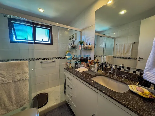 Imagem 4: Apartamento à Venda no Condomínio Barra Deck Oeste - Barra da Tijuca, com 165m², 4