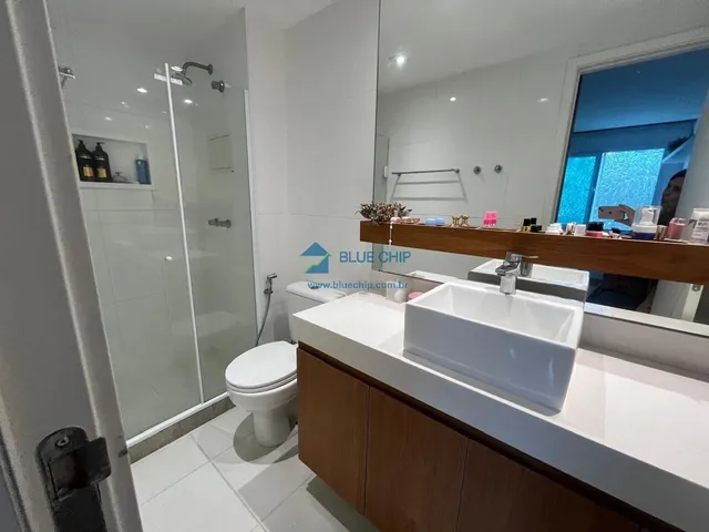 Imagem 10: Apartamento à Venda no Condomínio Essence Residencial - Barra Olímpica com 4 Quartos