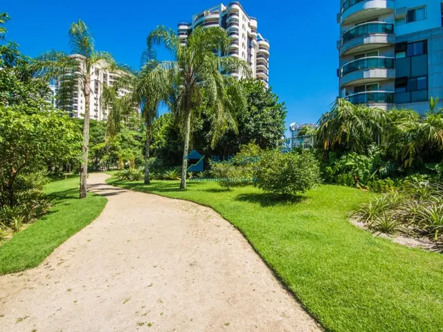 Imagem 16: Apartamento à Venda no Condomínio Península Green - Barra da Tijuca, com 3 Quartos por