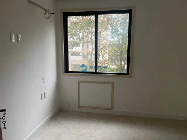 Imagem 8: Apartamento à venda no Condomínio Novo Leblon - Barra da Tijuca com 3 Quartos por