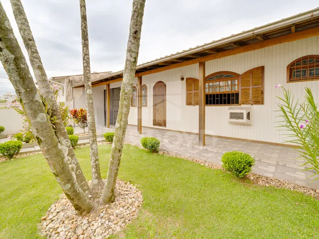 Imagem 14: Casa com 6 dormitórios