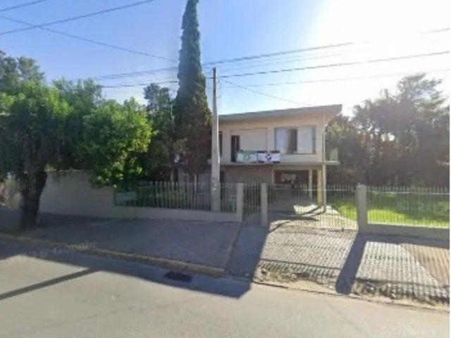 Imagem: CASA COMERCIAL NA RUA BLUMENAU, 3.217, COM