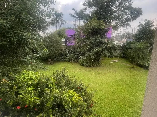 Imagem 14: CASA COMERCIAL NA RUA BLUMENAU, 3.217, COM TERRENO PARA AMPLO ESTACIONAMENTO BAIRRO