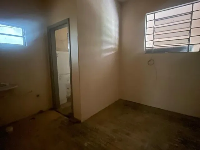 Imagem 12: CASA COMERCIAL NA RUA BLUMENAU, 3.217, COM TERRENO PARA AMPLO ESTACIONAMENTO BAIRRO