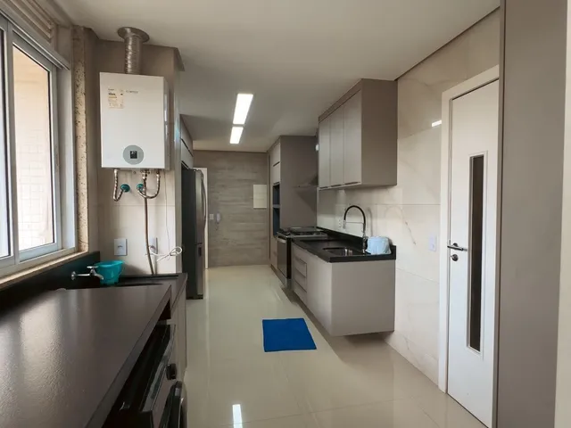 Imagem 4: Alugo Apartamento com 200m2, varanda gourmet vista mar, 4 suítes, 4 Vagas