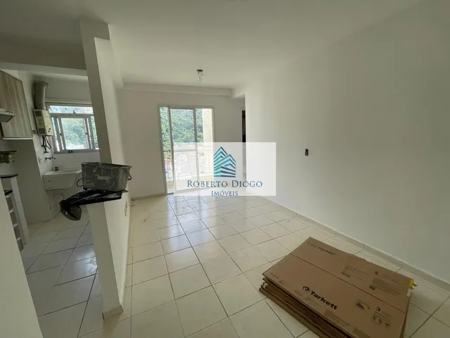 Imagem 12: Apartamento à venda no Rio de Janeiro-RJ, bairro Camorim: 2 quartos, sala, banheiro