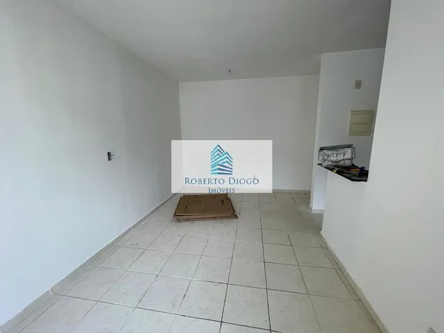 Imagem 10: Apartamento à venda no Rio de Janeiro-RJ, bairro Camorim: 2 quartos, sala, banheiro