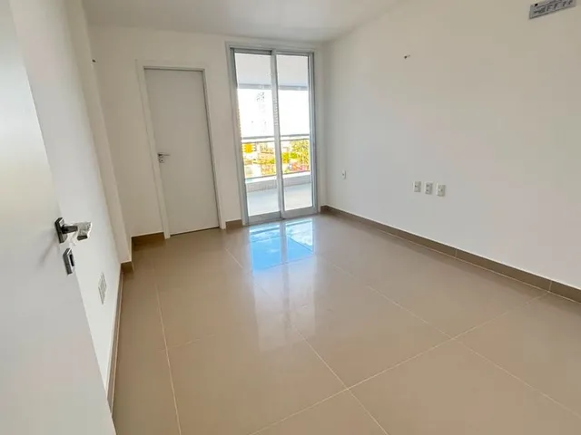 Imagem 15: Vende-se Apartamento em Calhau no Cond Al Mare - 4 Suites - Nascente e Ventilado
