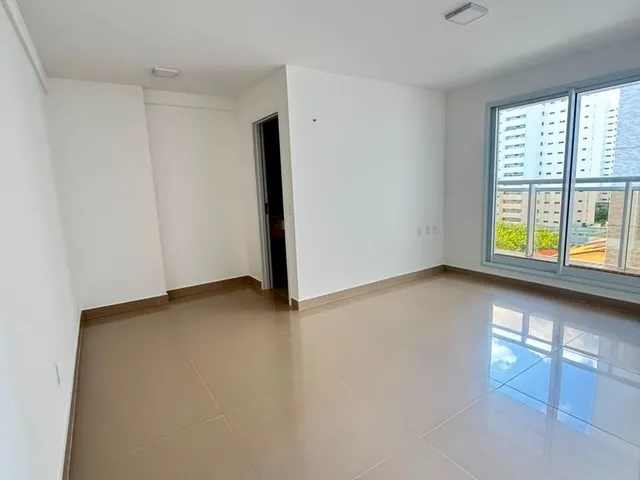 Imagem 5: Vende-se Apartamento em Calhau no Cond Al Mare - 4 Suites - Nascente e Ventilado