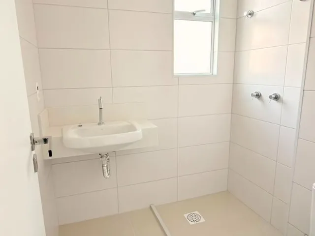 Imagem 14: Vende-se Excelente Apto no cond Évora Ponta D'Areia-3 quartos-Nascente-Ventilado