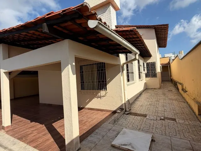 Imagem 4: Vende-se Excelente Casa no Cond. Hilton Rodrigues no Araçagy-4 quartos-Ventilada
