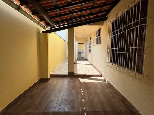 Imagem 5: Vende-se Excelente Casa no Cond. Hilton Rodrigues no Araçagy-4 quartos-Ventilada