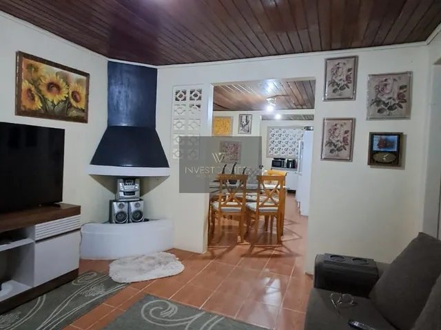 Imagem 9: Casa à venda na Cidade Industrial, Curitiba-PR: 2 quartos, 2 salas, 1 banheiro, 2 vagas
