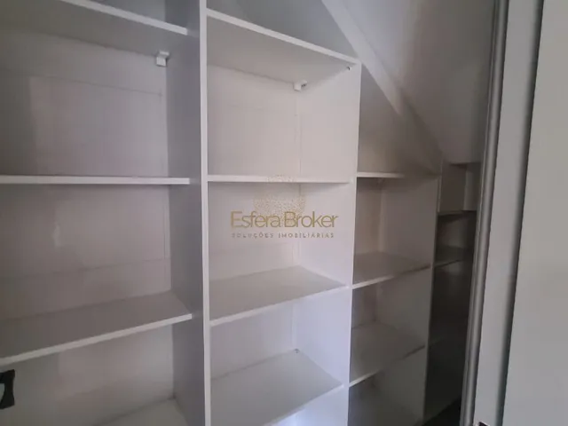 Imagem 7: CASA MOBILIADA disponível para venda no bairro Alphaville Residencial Zero - Barueri/SP