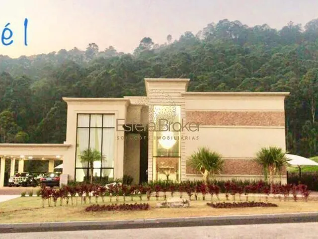 Imagem: Casa Disponível para Venda no Bairro Tamboré