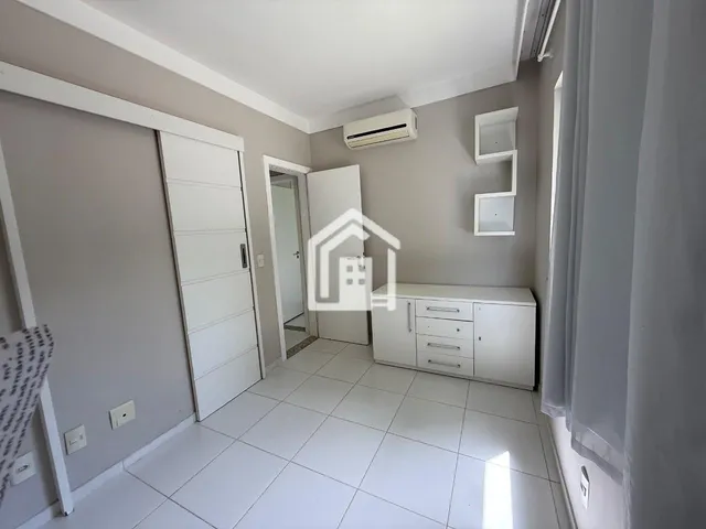 Imagem 4: Casa 03 suítes, nascente semi mobiliada no Condomínio Foz do Joanes, Buraquinho, Lauro