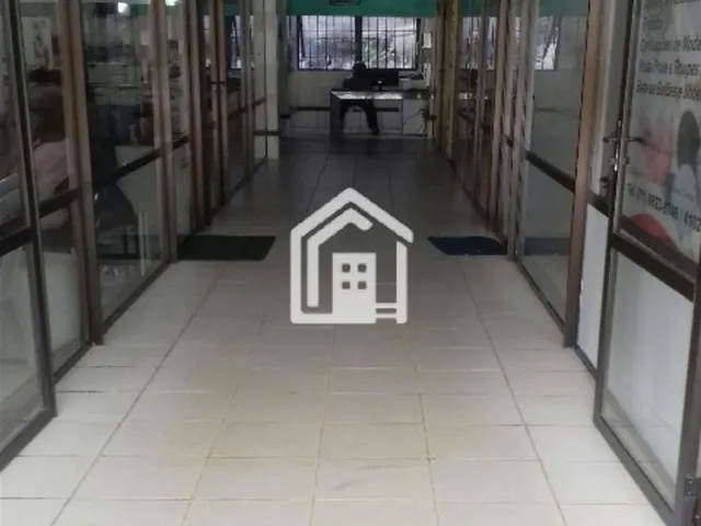 Imagem 3: Sala comercial para locação na Avenida Paulo VI, Pituba