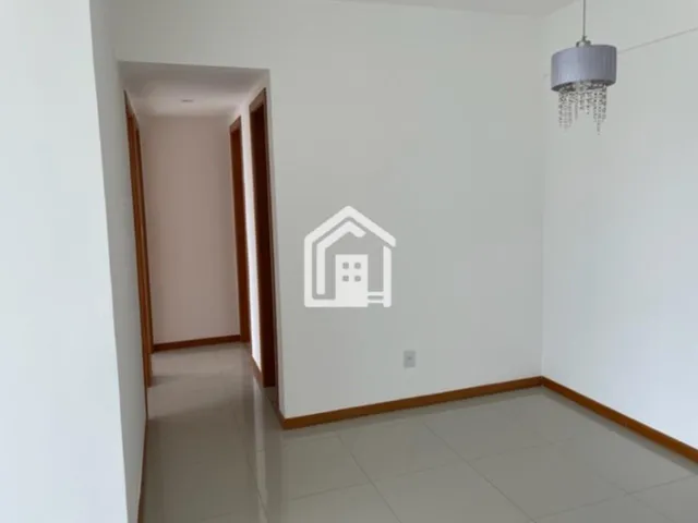 Imagem 6: Amplo apartamento de 03 quartos no 5º andar com suíte em Buraquinho