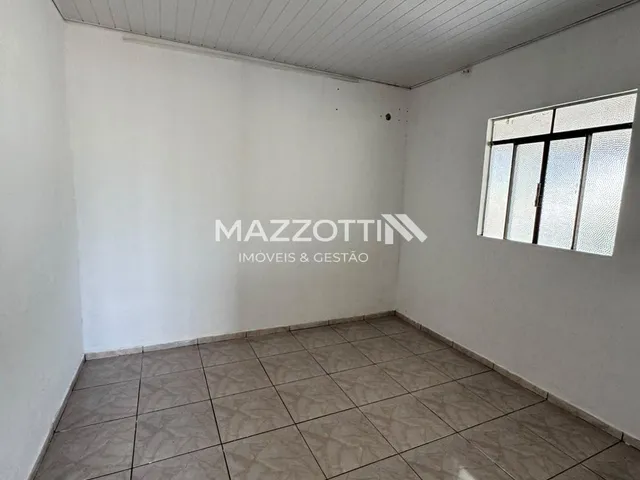 Imagem 3: Casa de esquina para locação, Bairro independência, MEDIANEIRA - PR