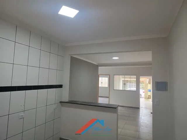 Imagem 2: Casa ampla com ótimo preço
