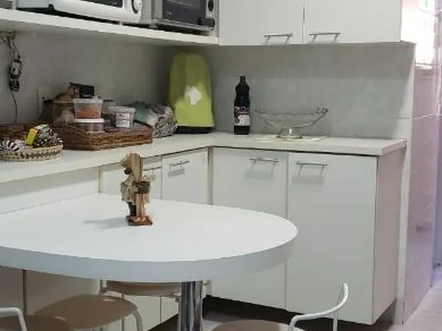 Imagem 3: SOU FEITO PARA QUEM GOSTA DE MORAR PERTO DA PRAIA TENHO TOTAL CONFORTO ÓTIMA