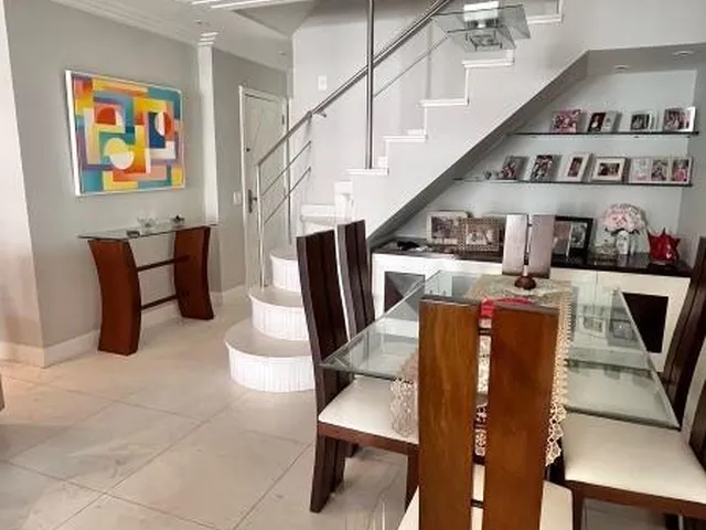 Imagem: O apartamento possui 5 Dormitórios, 4 Suítes, 7