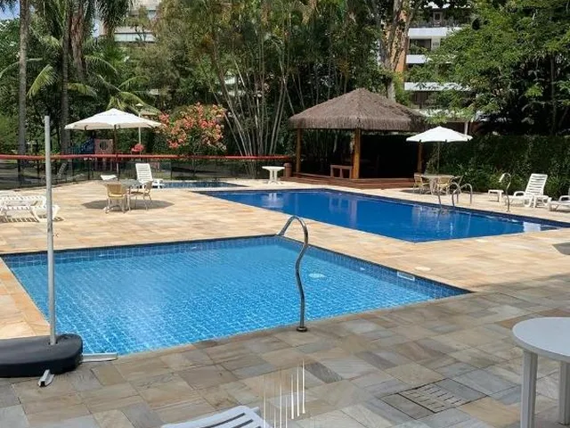 Imagem 15: FICO NUMA LOCALIZAÇÃO MARAVILHOSA . TENHO ENTRADA PELA PRAIA E PELO CANAL. SOU UM