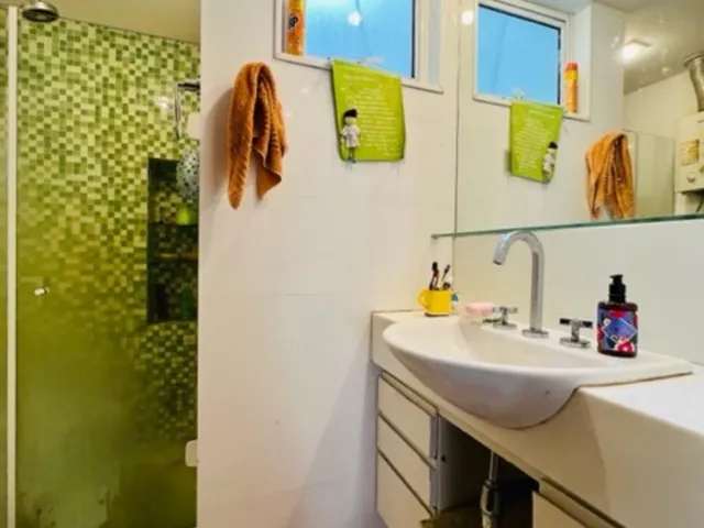 Imagem 8: Espaçoso apartamento na Gávea, Rio de Janeiro: 4 quartos, 1 suíte, 2 salas, 4