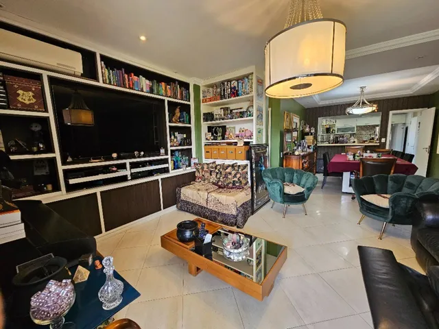 Imagem 11: Apartamento na Barra da Tijuca - 4 Quartos, 1 Suíte, 2 Salas, 4 Banheiros, 2 Vagas