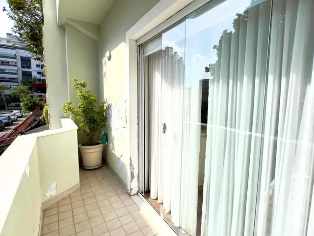 Imagem 7: Casa na praia da Barra da Tijuca, Rio de Janeiro - 5 quartos, 1 suíte, 4 salas, 5