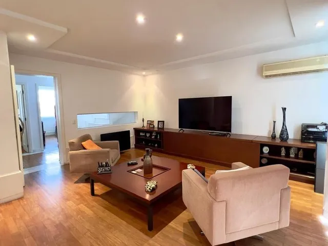Imagem 12: Casa na praia da Barra da Tijuca, Rio de Janeiro - 5 quartos, 1 suíte, 4 salas, 5