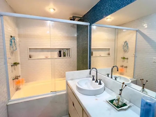 Imagem 14: Casa na praia da Barra da Tijuca, Rio de Janeiro - 5 quartos, 1 suíte, 4 salas, 5