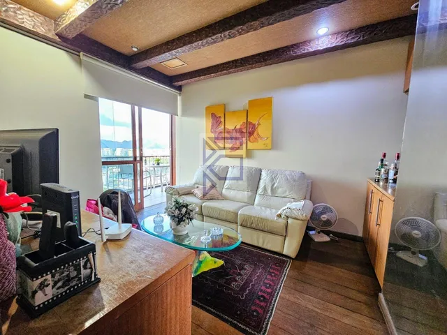 Imagem 3: Apartamento na Barra da Tijuca - 4 Quartos, 1 Suíte, 2 Salas, 4 Banheiros, 2 Vagas