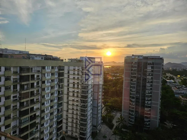 Imagem 2: Apartamento na Barra da Tijuca - 4 Quartos, 1 Suíte, 2 Salas, 4 Banheiros, 2 Vagas