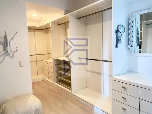 Imagem 6: Imperdível oportunidade de investimento: Apartamento à venda na Barra da Tijuca, RJ, 2