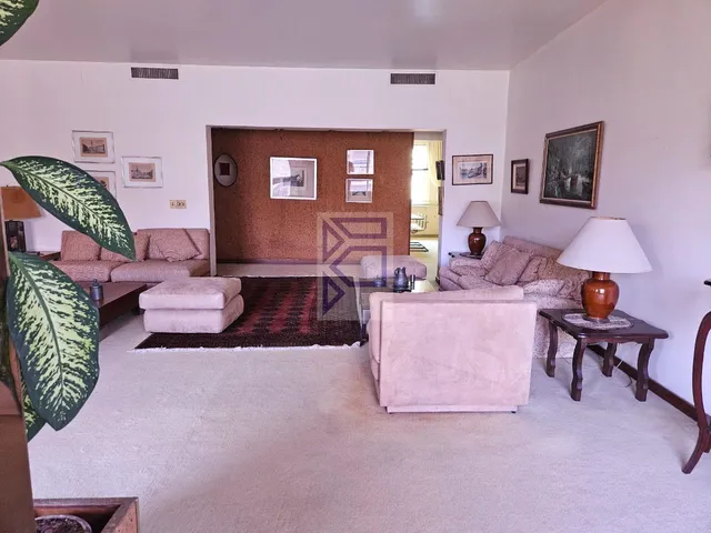 Imagem 2: Imperdível oportunidade: Apartamento à venda em Copacabana com 3 quartos, 1 suíte, 3