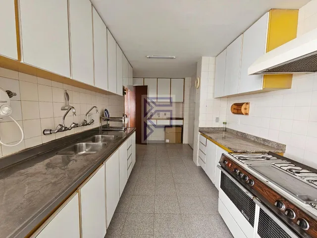 Imagem 4: Imperdível oportunidade: Apartamento à venda em Copacabana com 3 quartos, 1 suíte, 3