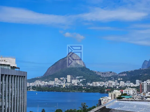 Imagem 16: Cobertura de luxo no Humaitá: 4 quartos, 2 suítes, 4 salas, 4 banheiros, 2 vagas