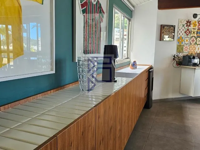 Imagem 4: Cobertura de luxo no Humaitá: 4 quartos, 2 suítes, 4 salas, 4 banheiros, 2 vagas