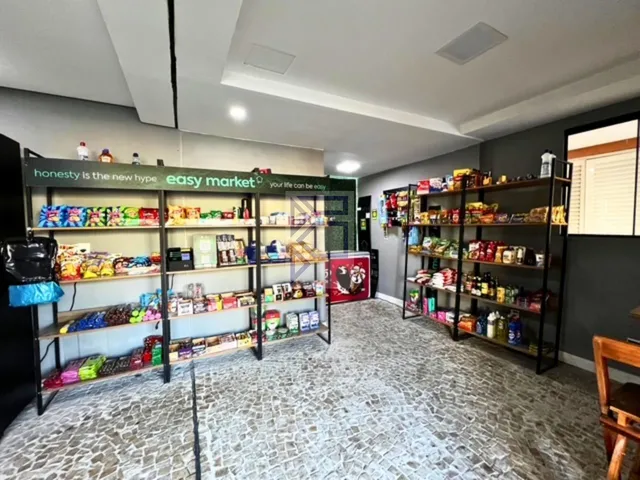 Imagem 2: Imperdível apartamento à venda na Barra da Tijuca-RJ, 3 quartos, 1 suíte, 2 salas, 4