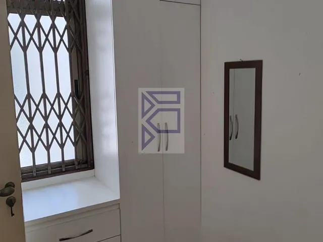 Imagem 9: Apartamento de 2 quartos com 1 suíte no Leblon, Rio de Janeiro - 106m², sala ampla e