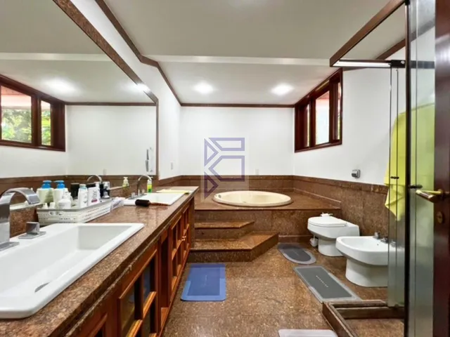 Imagem 11: Luxuosa mansão de 6 quartos sendo 4 suítes na Barra da Tijuca, Rio de Janeiro-RJ: 6